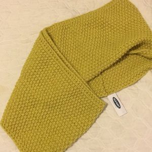 Chartreuse circle scarf